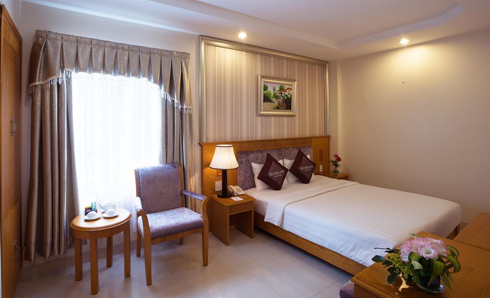 Silverland Sil Hotel Ho Chi Minh City Bagian luar foto