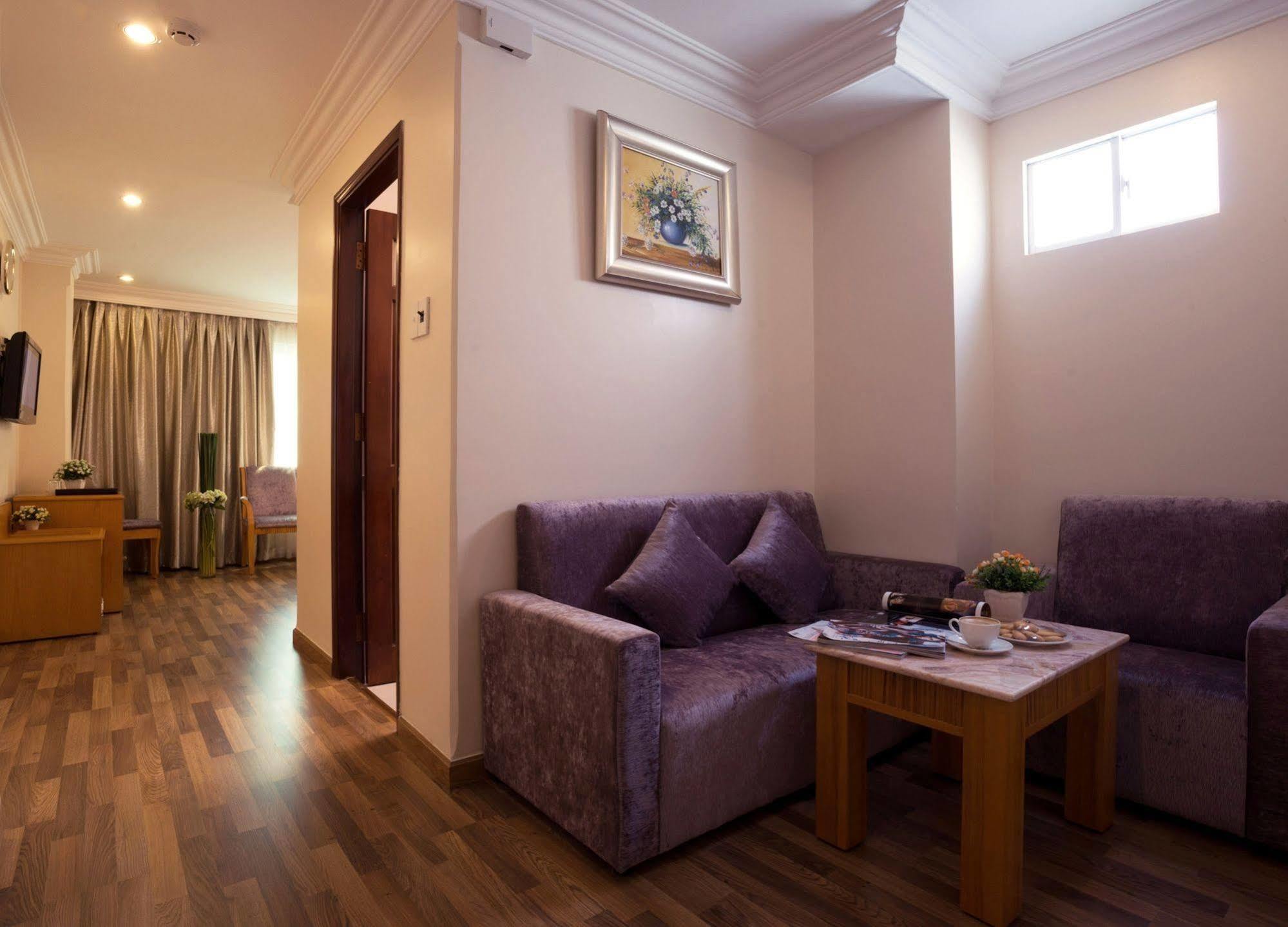 Silverland Sil Hotel Ho Chi Minh City Bagian luar foto